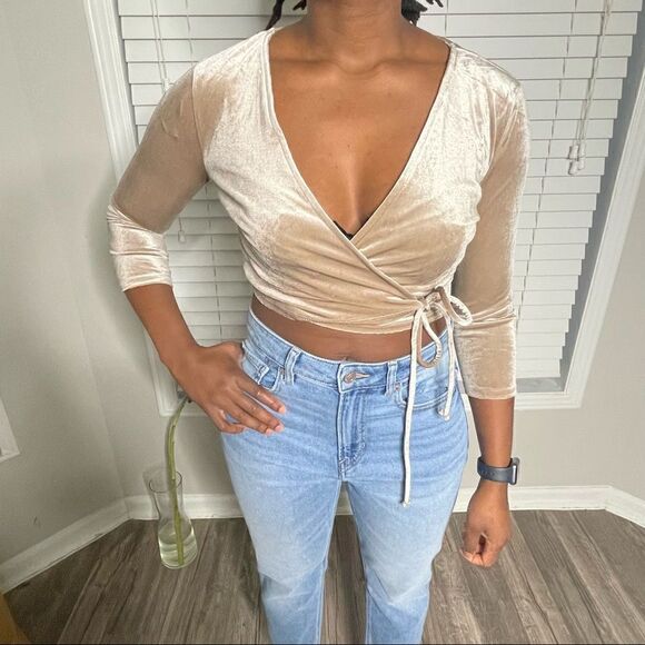 2/$30 FOREVER 21 Velvet Wrap Crop Top - Picture 8 of 10